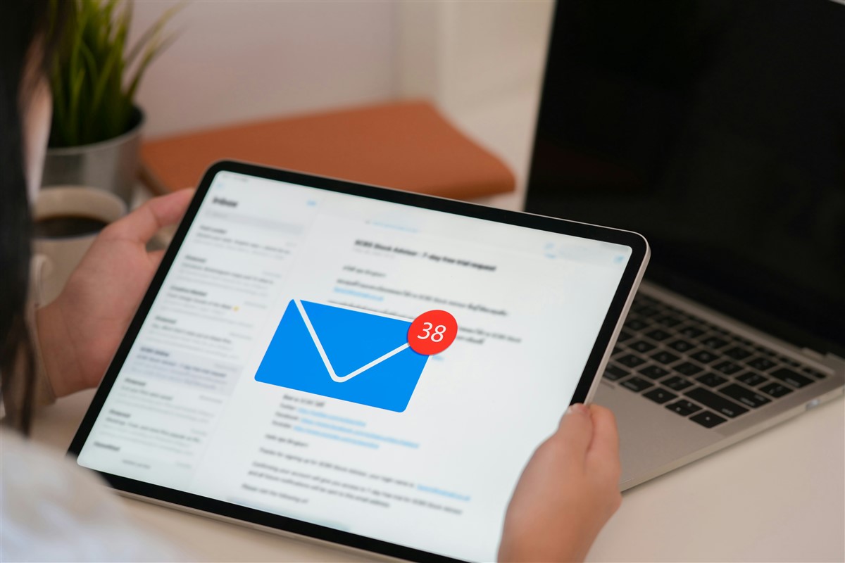 logiciel IA dédié à l'email et Instagram